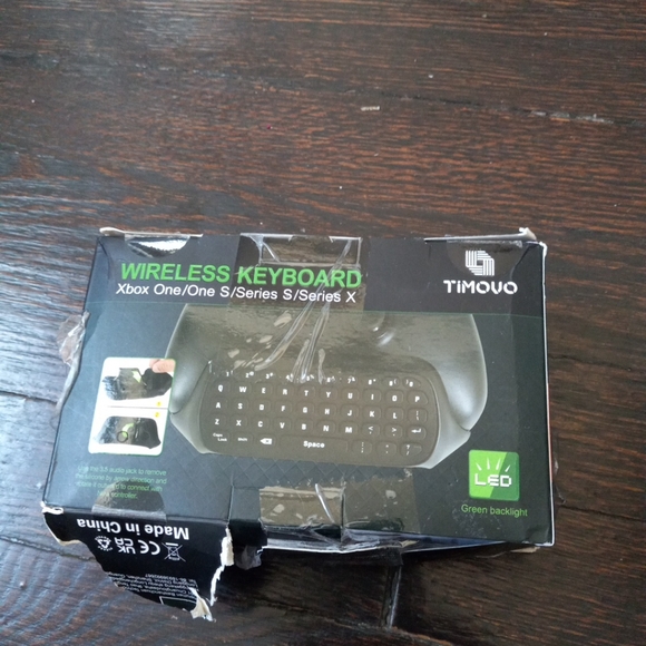 TiMOVO Green Backlight Keyboard for Xbox One, Xbox Series X/S,Wireless Chatpa... - Picture 7 of 11